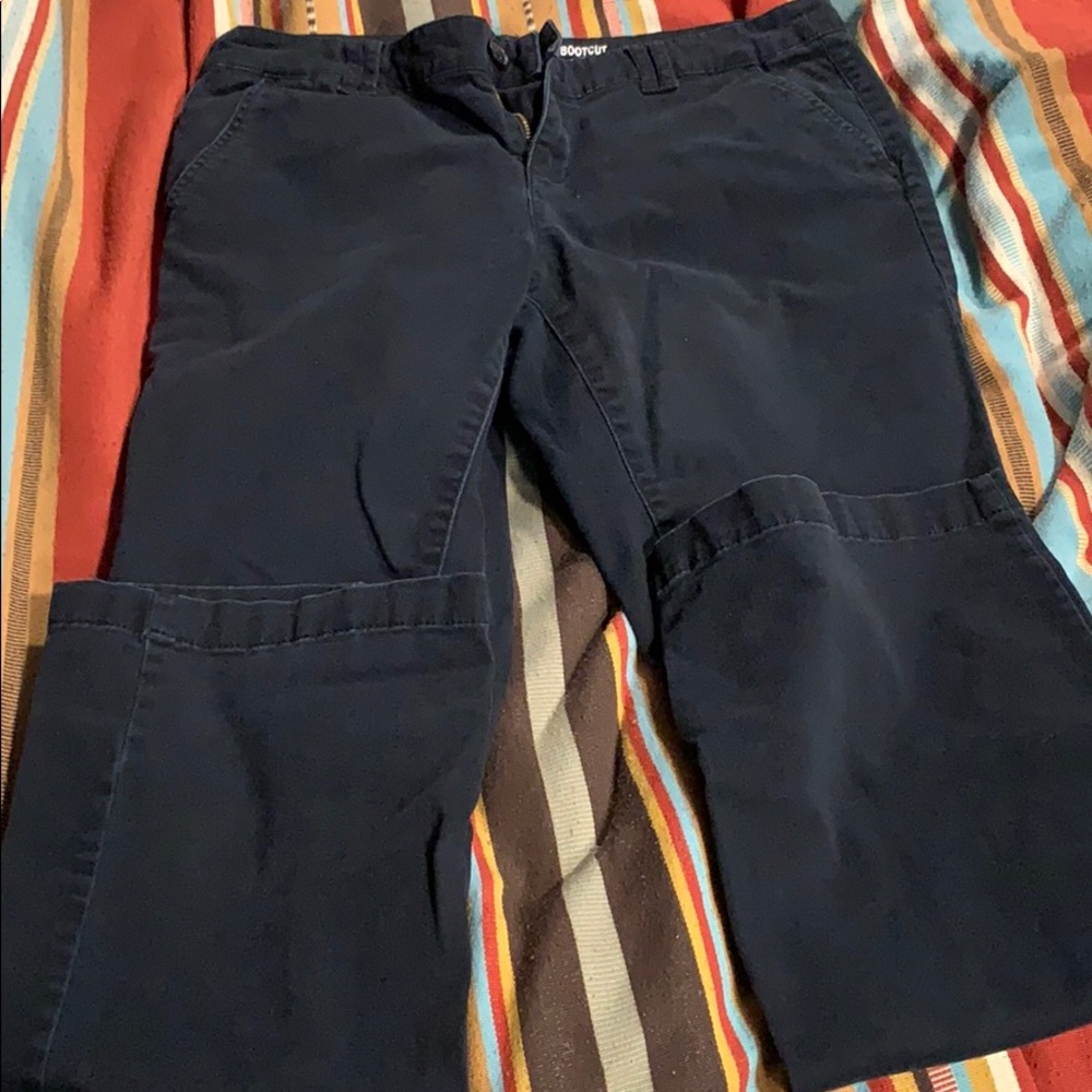 Women’s black pants size 10 fit like an 8